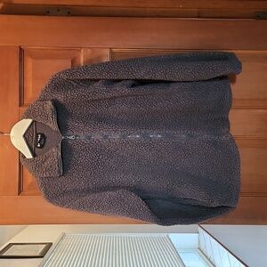 Warm fuzzy comfy zip up jacket with pockets